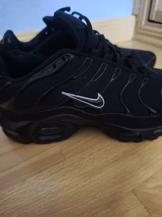 Nike Air Max Plus TN Negras