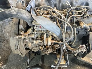 Motor Mitsubishi 4d56