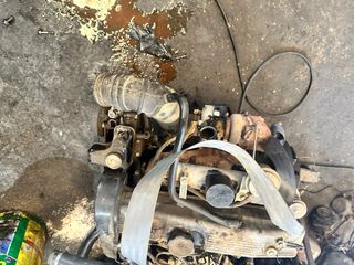 Motor Mitsubishi 4d56