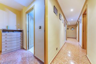 Piso en venta en Carolinas Altas en Alicante