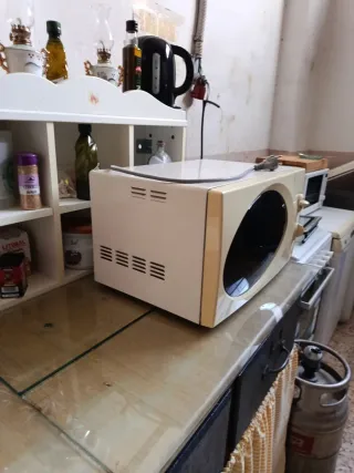 Microondas Samsung Analógico Beige