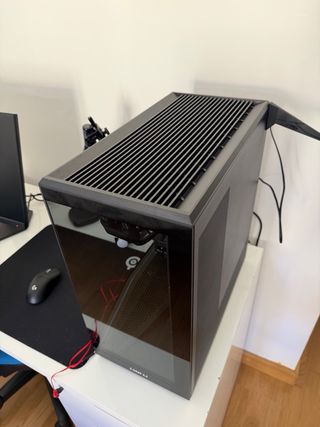 PC Gaming Ryzen 7 7800X3D RTX 5070 32GB DDR5