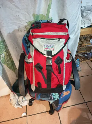 Mochila Cullinan Roja y Multicolor