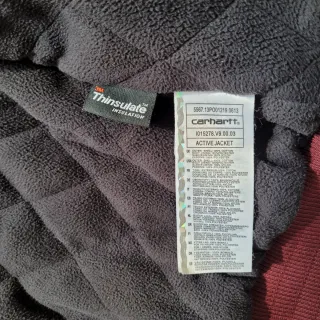 Chaqueta Carhartt Roja con Capucha