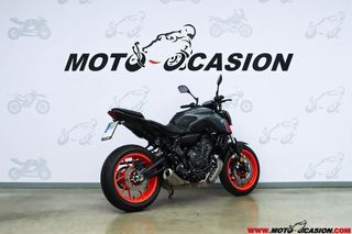 YAMAHA MT-07 ¿A2?