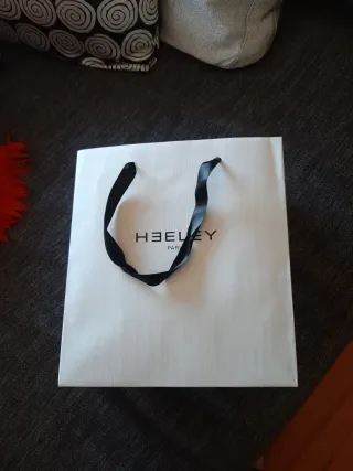 Bolsa de regalo Heeley Paris