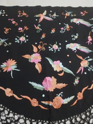 Manton de Flamenca Bordado
