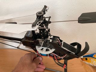 Helicóptero RC T-Rex 450 Pro