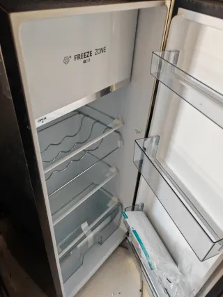 Frigorífico Hisense 110x55 Negro