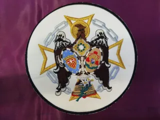 Escudo capa nazareno Santa Genoveva