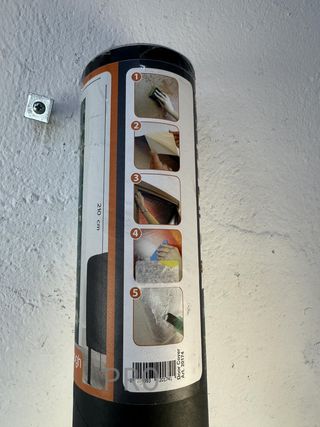 Adhesivo para puertas