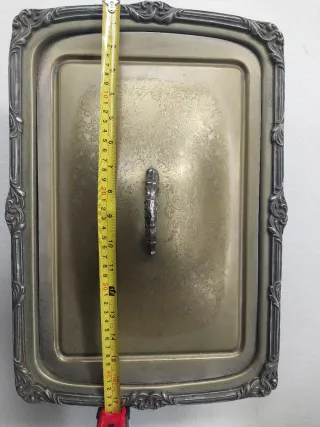 Vassoio portavivande vintage con manico