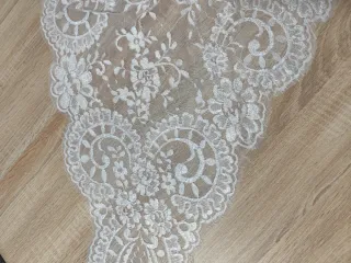 Mantilla blanca reflejos plata NUEVA