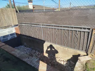 Valla exterior metálica