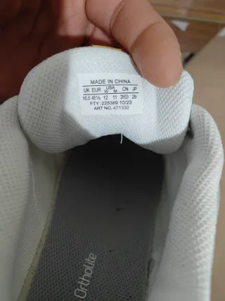 Zapatillas Salomon Blancas y Grises