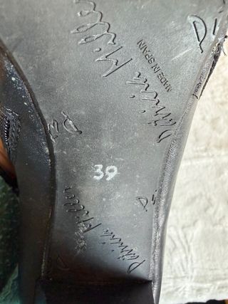 Botines de piel negros