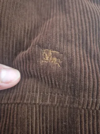 Tabardo marrón de pana