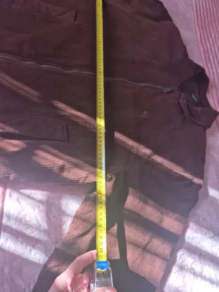 Tabardo marrón de pana