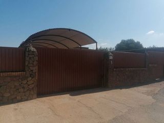 Casa en venta en Carmona