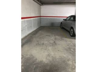Garaje en venta en Vilanova del Vallès