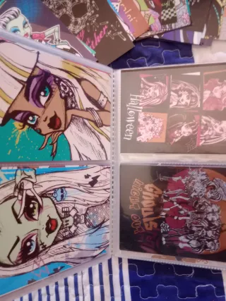 Carpeta Coleccionista Panini Monster High