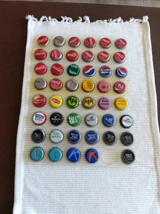 Lote de chapas de refrescos variados