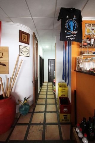 Local comercial en venta en Monserrat