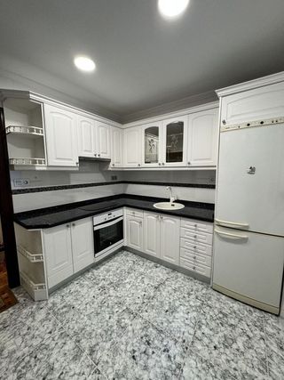 Piso en alquiler en Centro en Gijón