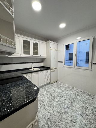 Piso en alquiler en Centro en Gijón