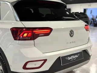 Volkswagen T-Roc Life 2.0TDi 115cv 2023