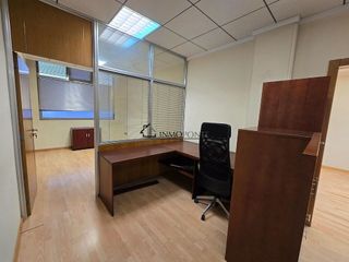 Local comercial en venta en Poio