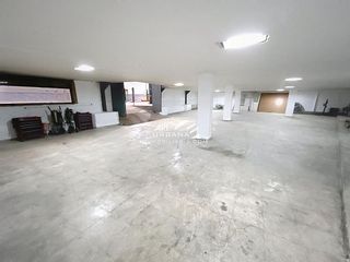 Nave industrial en alquiler en Lucena