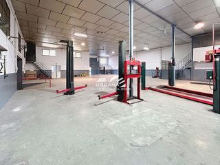 Nave industrial en alquiler en Lucena