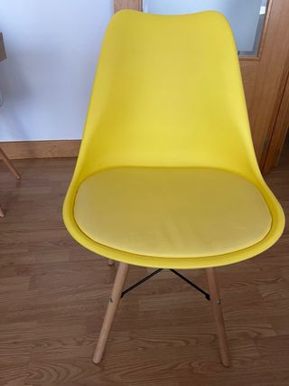 Sillas de comedor. Poco uso