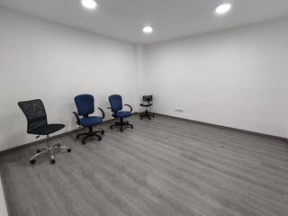 Local comercial en venta en Zona Mercat en Rubí