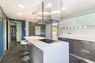 Casa en venta en Santa Coloma de Cervelló