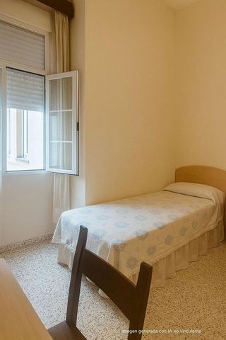 Piso en venta en Centro Histórico - Plaza España en Cádiz