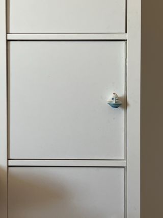 Mueble de almacenaje blanco