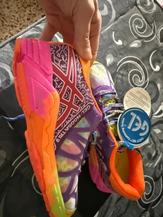 Zapatillas Asics Gel-Noosa Tri 9