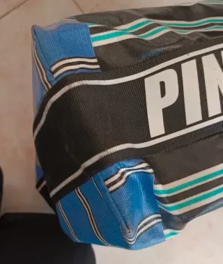 Borsa Pinko a righe blu e nere