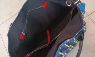 Borsa Pinko a righe blu e nere