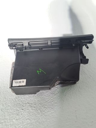 GUANTERA PEUGEOT 308 SW 631262