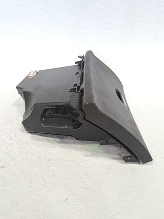 GUANTERA PEUGEOT 308 SW 725090