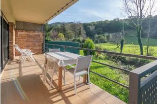 Casa adosada en alquiler en Ibarrangelu