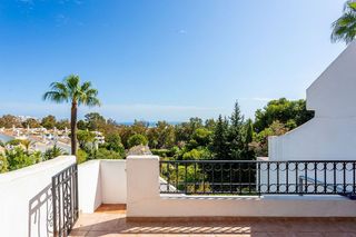 Casa adosada en venta en Calahonda en Mijas
