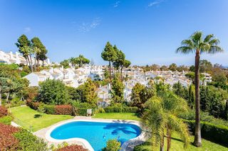 Casa adosada en venta en Calahonda en Mijas