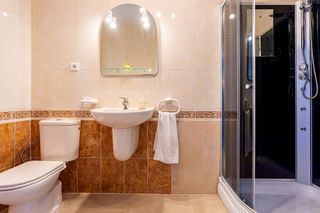 Casa adosada en venta en Calahonda en Mijas