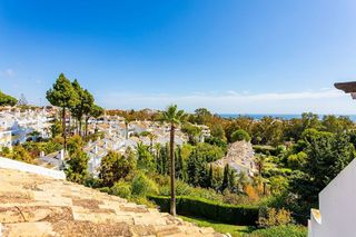 Casa adosada en venta en Calahonda en Mijas