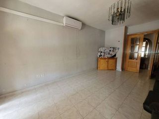 Piso en venta en Baza
