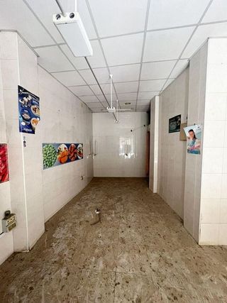 Local comercial en alquiler en Centro en Elche